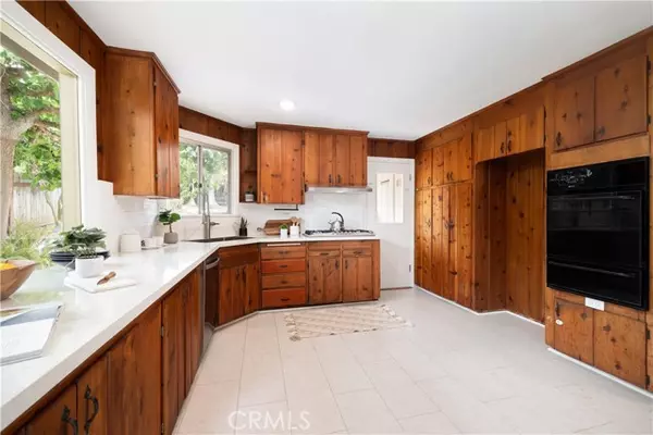 Encinitas, CA 92024,618 San Dieguito DR