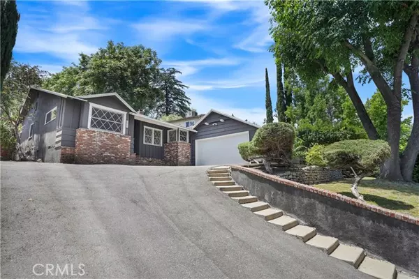 Woodland Hills, CA 91364,5259 San Feliciano DR