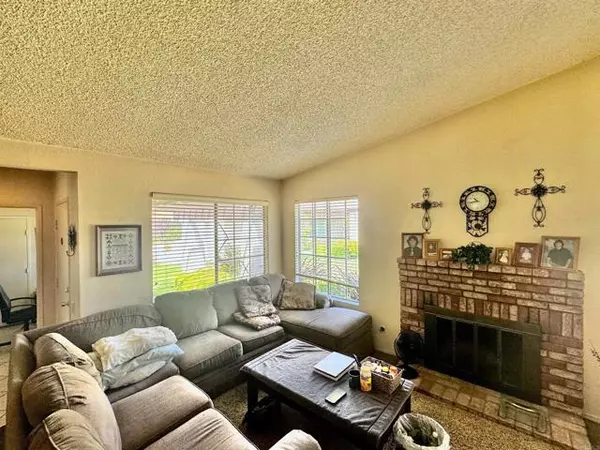 Escondido, CA 92027,120 Jericho CIR