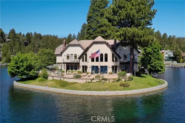 Lake Arrowhead, CA 92352,177 Shorewood DR