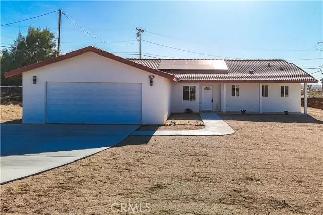 5678 Skyview LN, Twentynine Palms, CA 92277