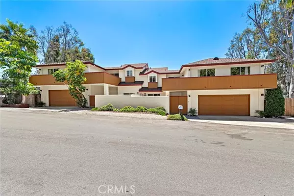 Laguna Beach, CA 92651,1585 Catalina