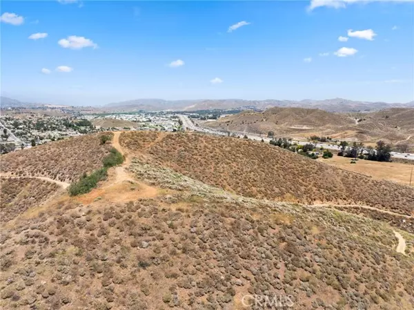 Lake Elsinore, CA 92532,1 SMT