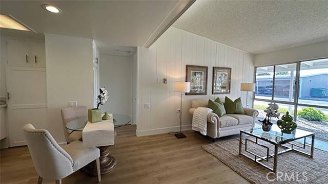 Seal Beach, CA 90740,13902 Thunderbird 8J