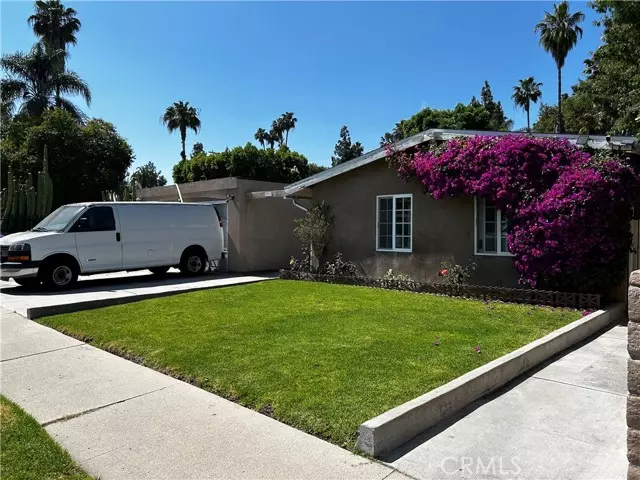 Woodland Hills, CA 91367,19737 Friar ST