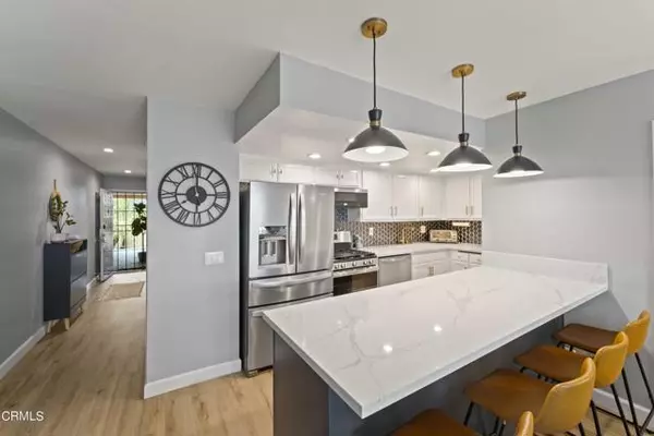 Port Hueneme, CA 93041,940 Lighthouse WAY