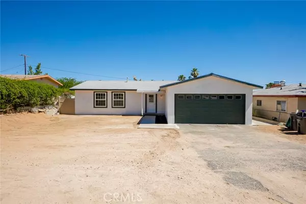 Joshua Tree, CA 92252,61504 Sunburst DR