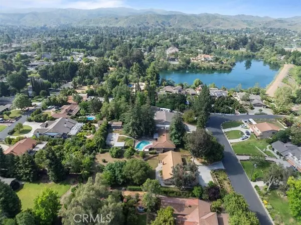 Simi Valley, CA 93065,1094 Hacienda DR