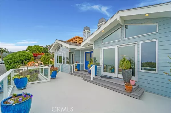 Laguna Beach, CA 92651,806 Temple Hills DR