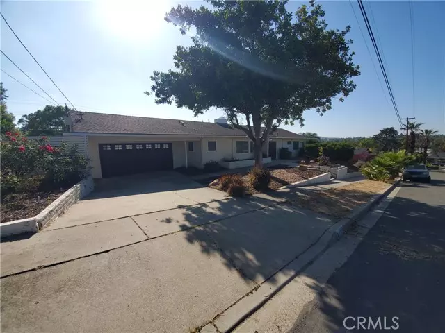 5770 Urban DR, La Mesa, CA 91942