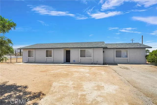 21685 Hanaupah RD, Apple Valley, CA 92308