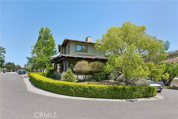 Agoura Hills, CA 91301,28428 Lewis PL