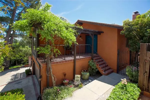 La Crescenta, CA 91214,5901 Canyonside RD