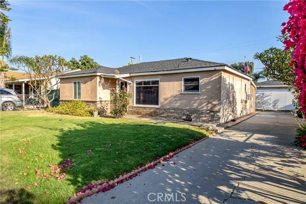 556 E Mckinley ST, Azusa, CA 91702