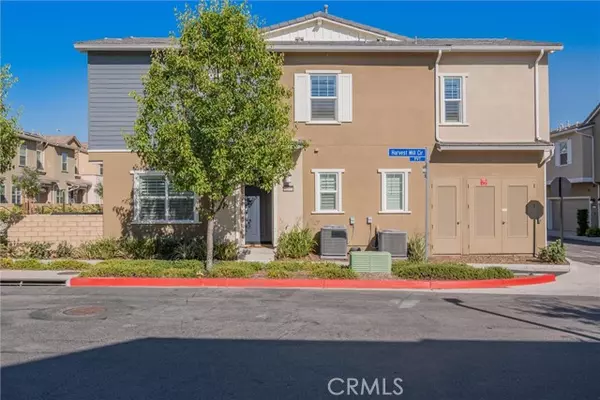 22891 Acoustic DR, Saugus, CA 91350