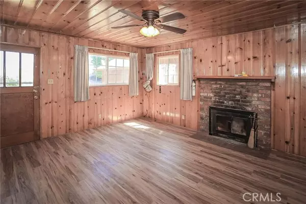 Big Bear Lake, CA 92315,42855 Willow AVE