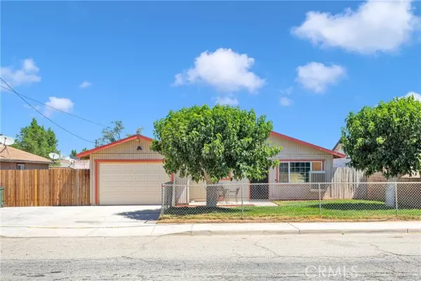 Adelanto, CA 92301,11158 Chamberlaine WAY