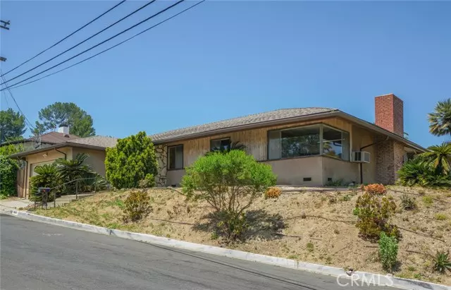 3647 Scadlock LN, Sherman Oaks, CA 91403