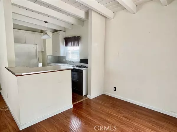 Manhattan Beach, CA 90266,3209 North Valley DR