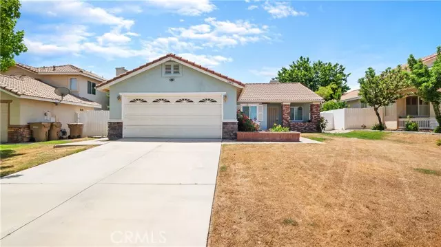 Hesperia, CA 92344,14433 Aspen ST