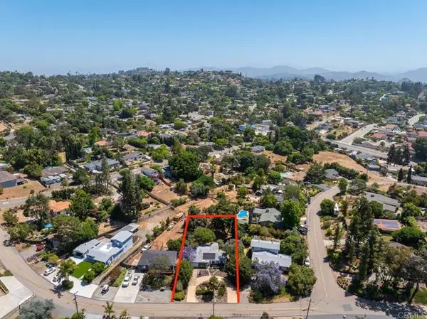 La Mesa, CA 91941,4155 Nabal DR