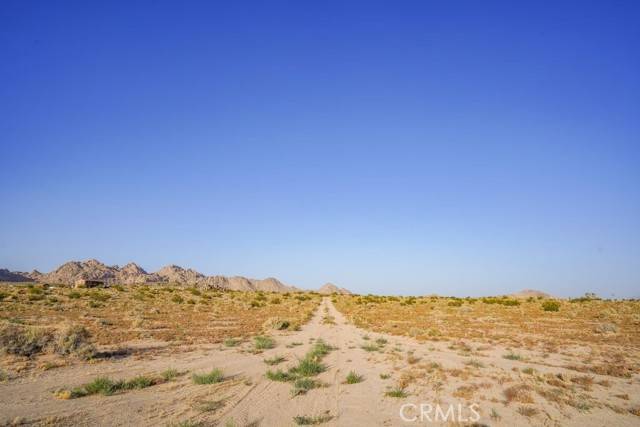 Lucerne Valley, CA 92356,0 Rodeo RD