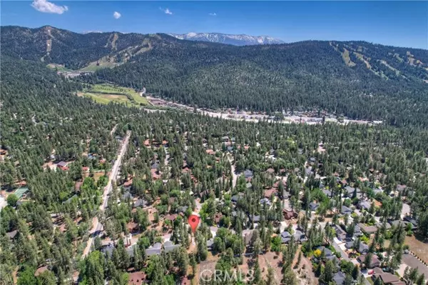 Big Bear Lake, CA 92315,1239 Alpenweg