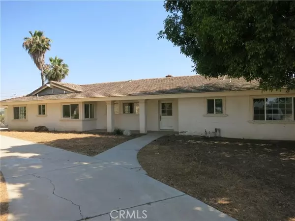 Yorba Linda, CA 92886,5116 Los Altos DR