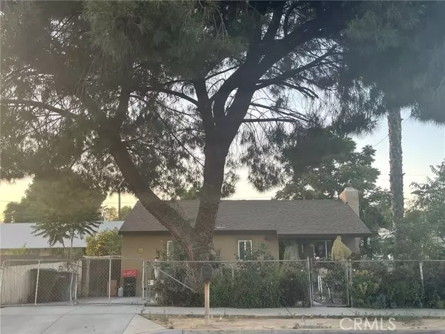 Perris, CA 92570,370 W 6th ST