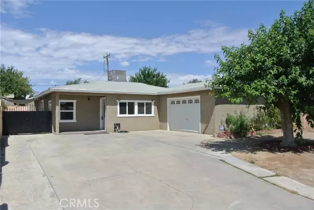 37855 Robina AVE, Palmdale, CA 93550