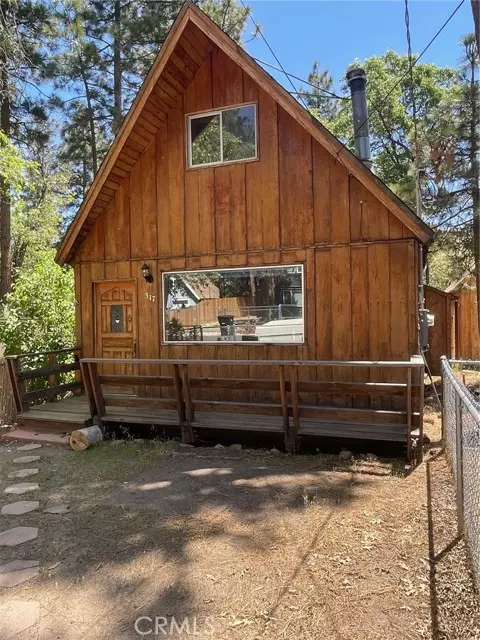 317 Spruce LN, Sugarloaf, CA 92386