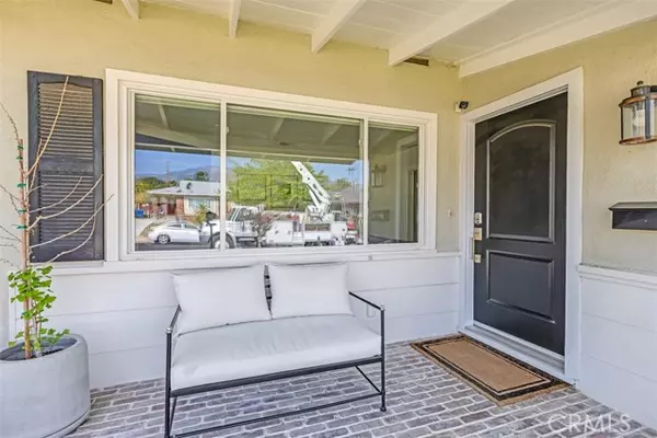 Sunland, CA 91040,11003 Quill AVE