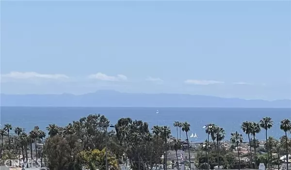 Corona Del Mar, CA 92625,3007 Harbor View DR