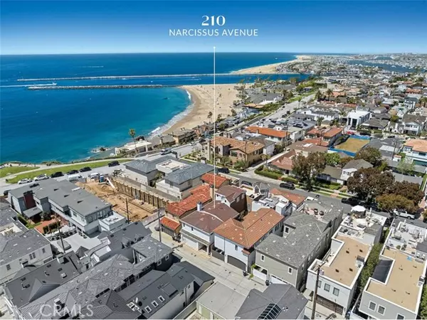 Corona Del Mar, CA 92625,210 Narcissus AVE