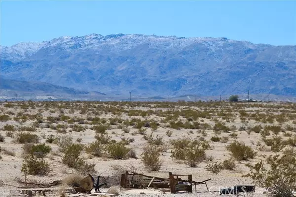 Twentynine Palms, CA 92277,6 Topaz AVE