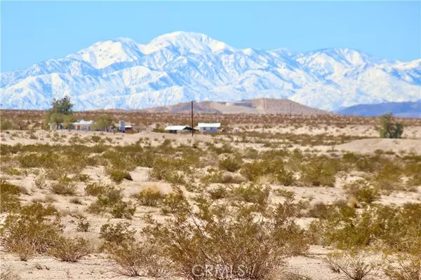 5 Topaz AVE, Twentynine Palms, CA 92277