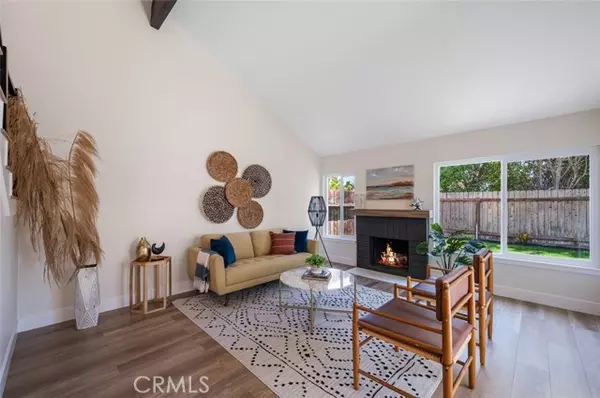 Costa Mesa, CA 92627,1089 Glen CIR