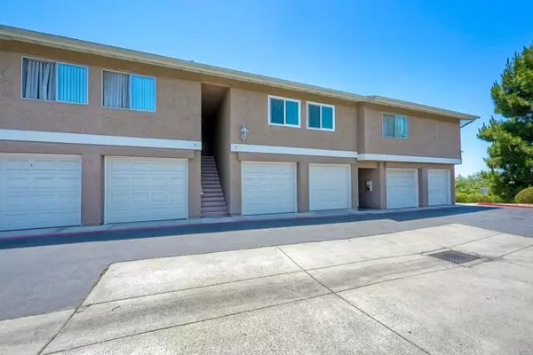 Oceanside, CA 92057,4241 Mesa Vista WAY 5