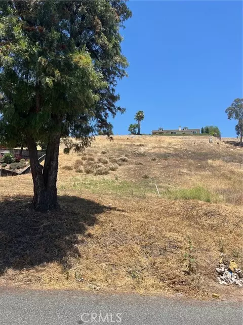 Lake Elsinore, CA 92530,17 Lash ST