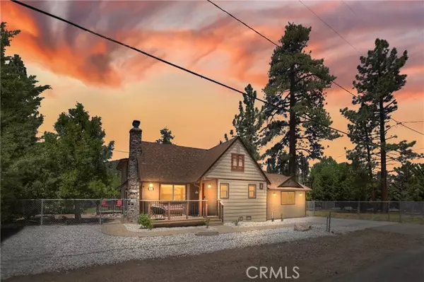 105 Arbor LN, Big Bear City, CA 92314