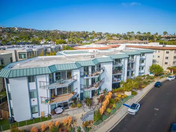 La Jolla, CA 92037,5383 Chelsea St 201