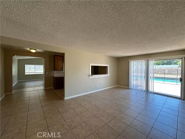 Corona, CA 92882,1768 Bern DR