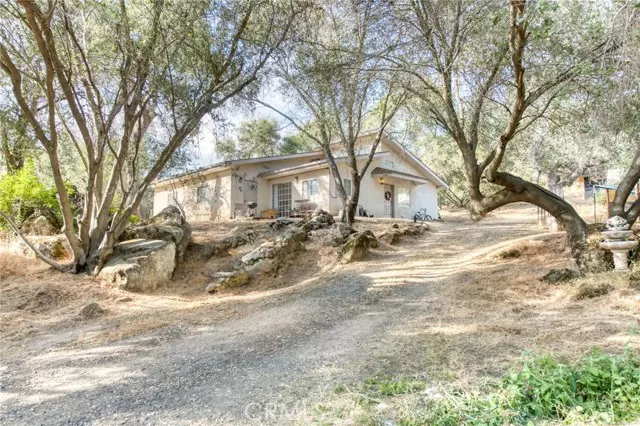 Coarsegold, CA 93614,43867 Trabuco CT