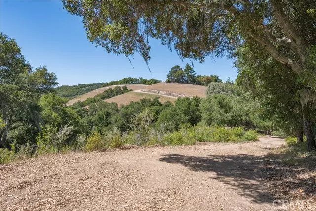 0 York Mountain Rd, Templeton, CA 93465