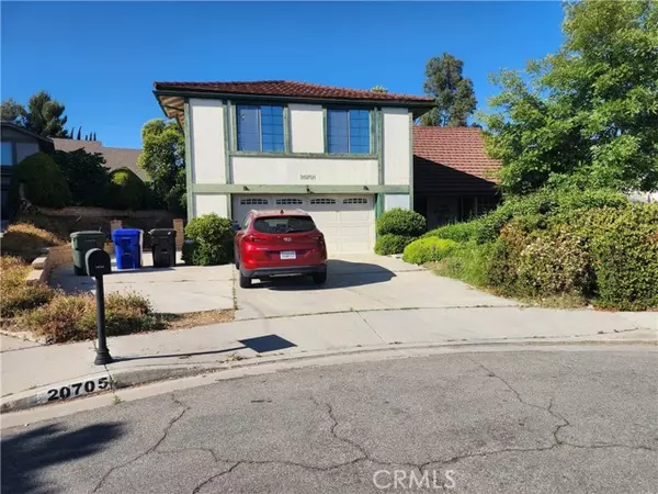 20701 Dan CT, Saugus, CA 91350