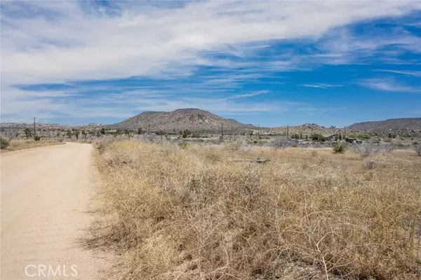 3200 Bush AVE, Pioneertown, CA 92268