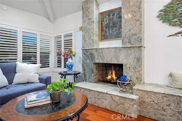 Irvine, CA 92604,8 Sandpiper