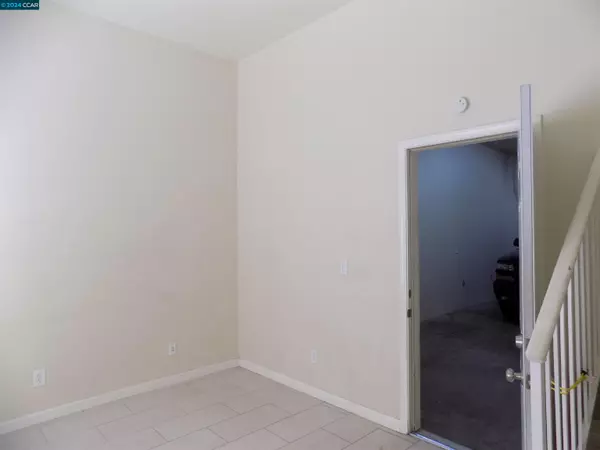 Richmond, CA 94804-3465,Wall Ave