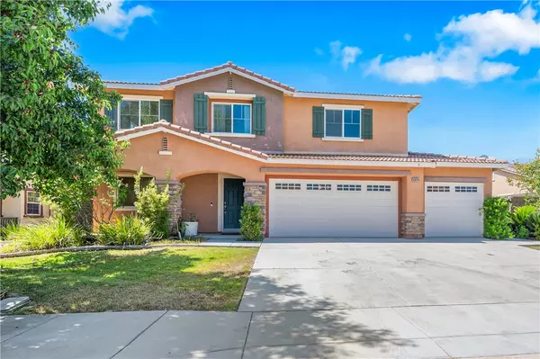 Lake Elsinore, CA 92532,53015 Belle Isis CT