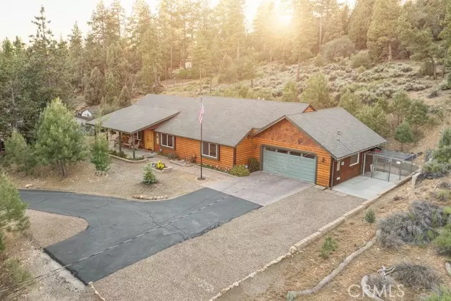 1041 Van Dusen Canyon RD, Big Bear City, CA 92314